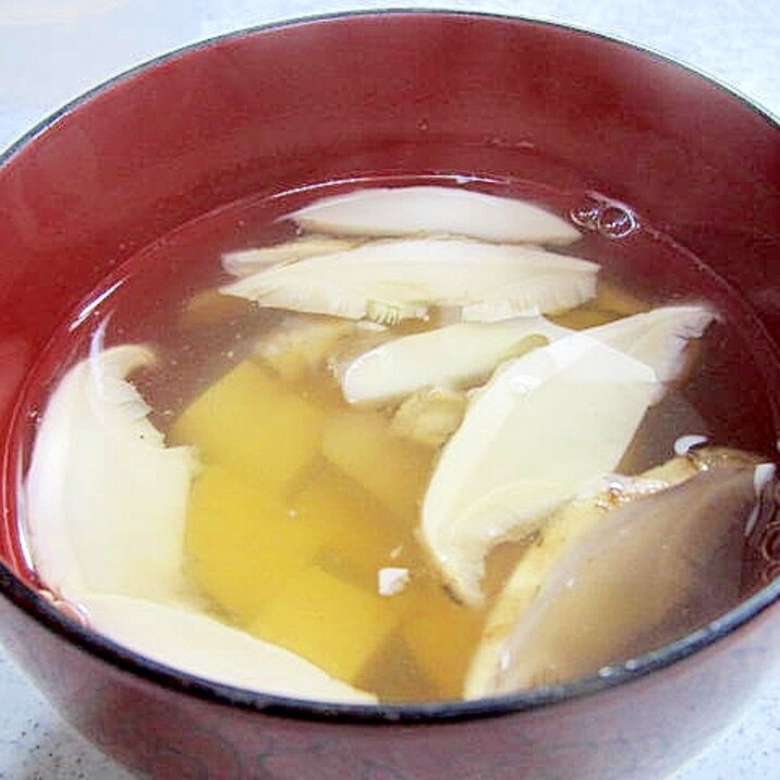 松茸とお豆腐のお吸い物 レシピ 作り方 By Haruru 楽天レシピ 松茸とお豆腐のお吸い物 レシピ 作り方 By Haruru 楽天レシピ